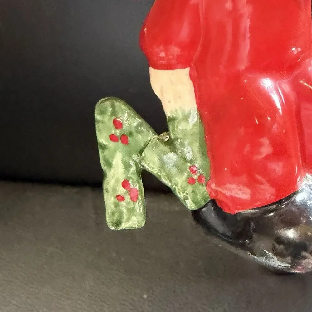 Vintage NAPCO “Noel” Pixie Elves 4” Salt & Pepper Shakers Japan.